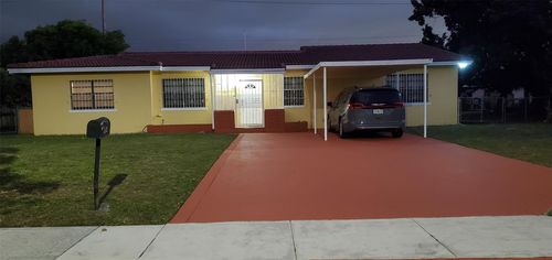 930 Ne 160th St, North Miami Beach, FL, 33162-4436 | Card Image