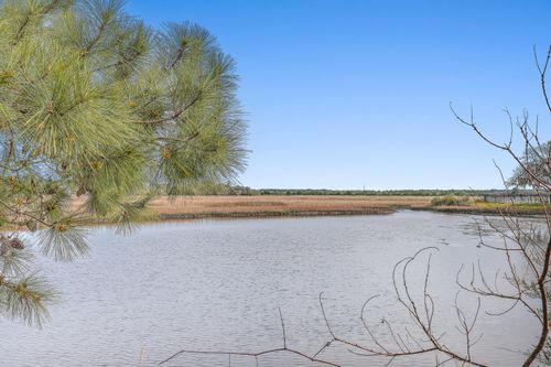 550 Towles Crossing Dr, Johns Island, SC, 29455-7850 | Card Image