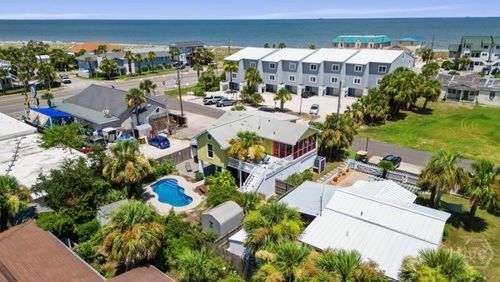 105 Lovell Ave, Tybee Island, GA, 31328-9541 | Card Image