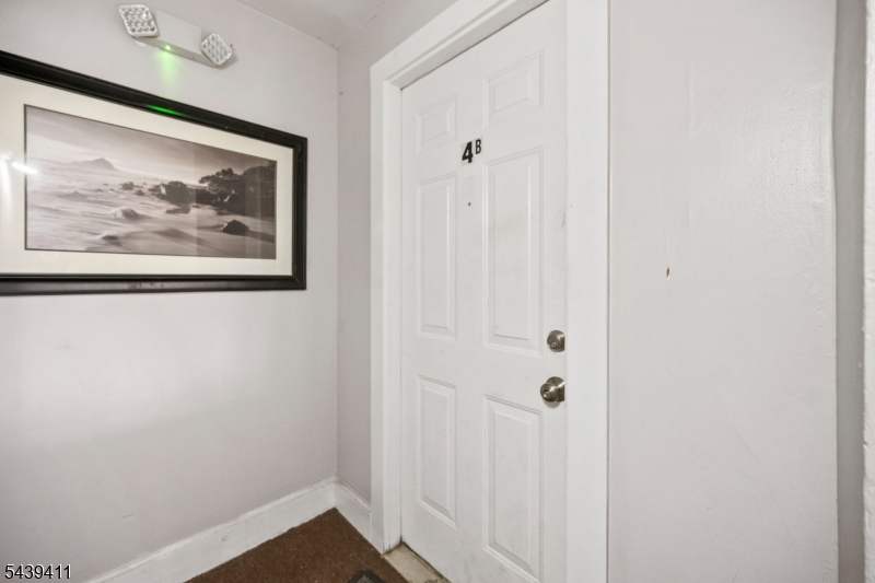 Residential Lease in Sayreville Boro 5