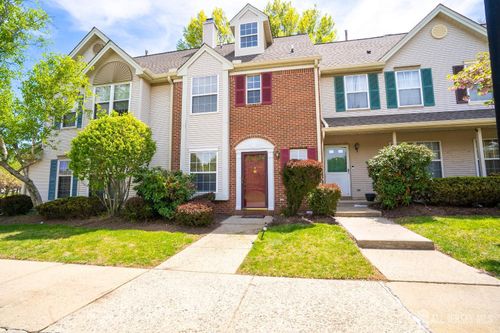 163 Susan Ct, Kendall Park, NJ, 08824-1537 | Card Image
