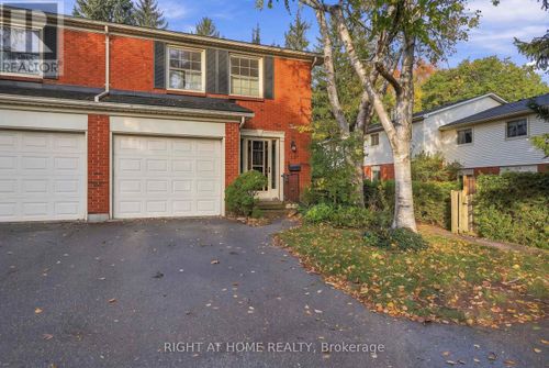 428 Wilkins Street, London South (South R), ON, N6C5B2 | Card Image