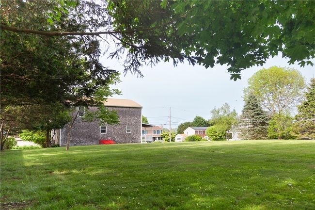 63 Botelho Dr, House other with 3 bedrooms, 2 bathrooms and 6 parking in Portsmouth RI | Image 10