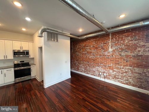 2-3228 W Diamond St, PHILADELPHIA, PA, 19121-1114 | Card Image