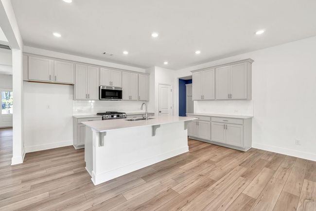 8 Foothills Trl, House other with 5 bedrooms, 4 bathrooms and null parking in Sharpsburg GA | Image 13