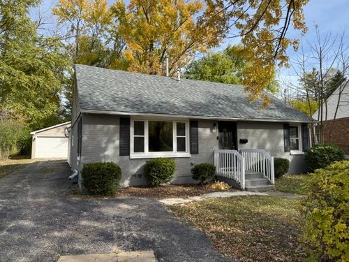 54 Mionske Dr, Lake Zurich, IL, 60047-2312 | Card Image