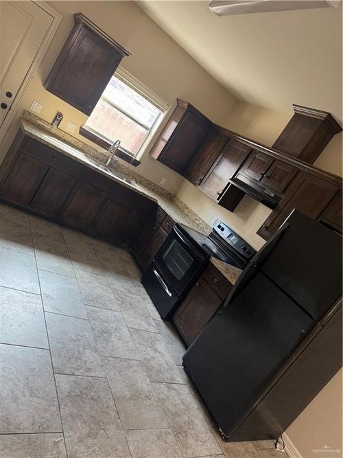 apt-3-2702 E Garfield Ave, Alton, TX, 78573-0435 | Card Image