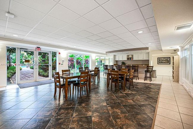 APT-703 - 1501 E Broward Blvd, Condo with 3 bedrooms, 2 bathrooms and null parking in Fort Lauderdale FL | Image 59
