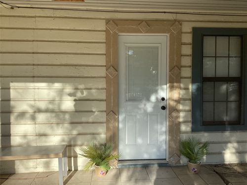 313 Sw 6th Street, Grand Prairie, TX, 75051 | Card Image