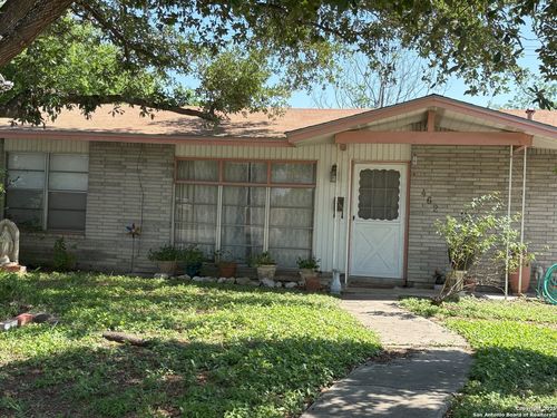 462 Sprucewood Ln, San Antonio, TX, 78216-6416 | Card Image
