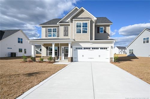 638 Amusement Dr, Hope Mills, NC, 28348-1459 | Card Image