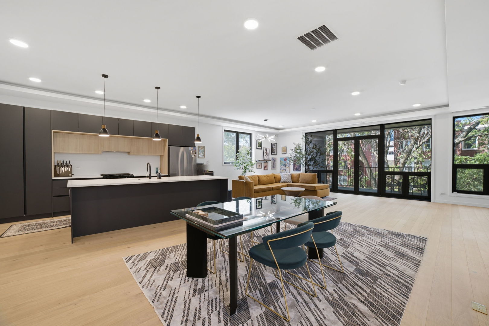 Residential Lease in Chicago 2