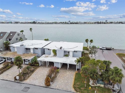 apt-2-800 Madonna Blvd, Tierra Verde, FL, 33715-1843 | Card Image