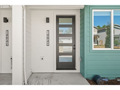 7-14840 Ne Couch St, Portland, OR, 97230-4868 | Card Image