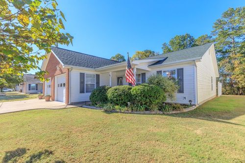 64 Yellow Brick Rd, Rossville, GA, 30741-8395 | Card Image