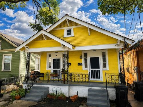 8426 S Claiborne Avenue, New Orleans, LA, 70118 | Card Image