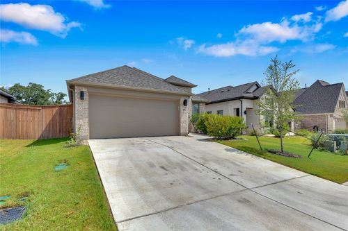 145 Plumbago Loop, Bastrop, TX, 78602-4409 | Card Image