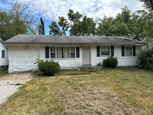 10112 Crown Point Dr, Saint Louis, MO, 63136-4217 | Card Image