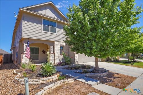 829 Manhattan, New Braunfels, TX, 78130-3924 | Card Image