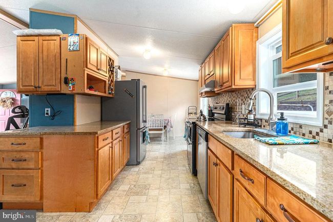 1438 Manatawny Dr, House other with 3 bedrooms, 2 bathrooms and null parking in BOYERTOWN PA | Image 10