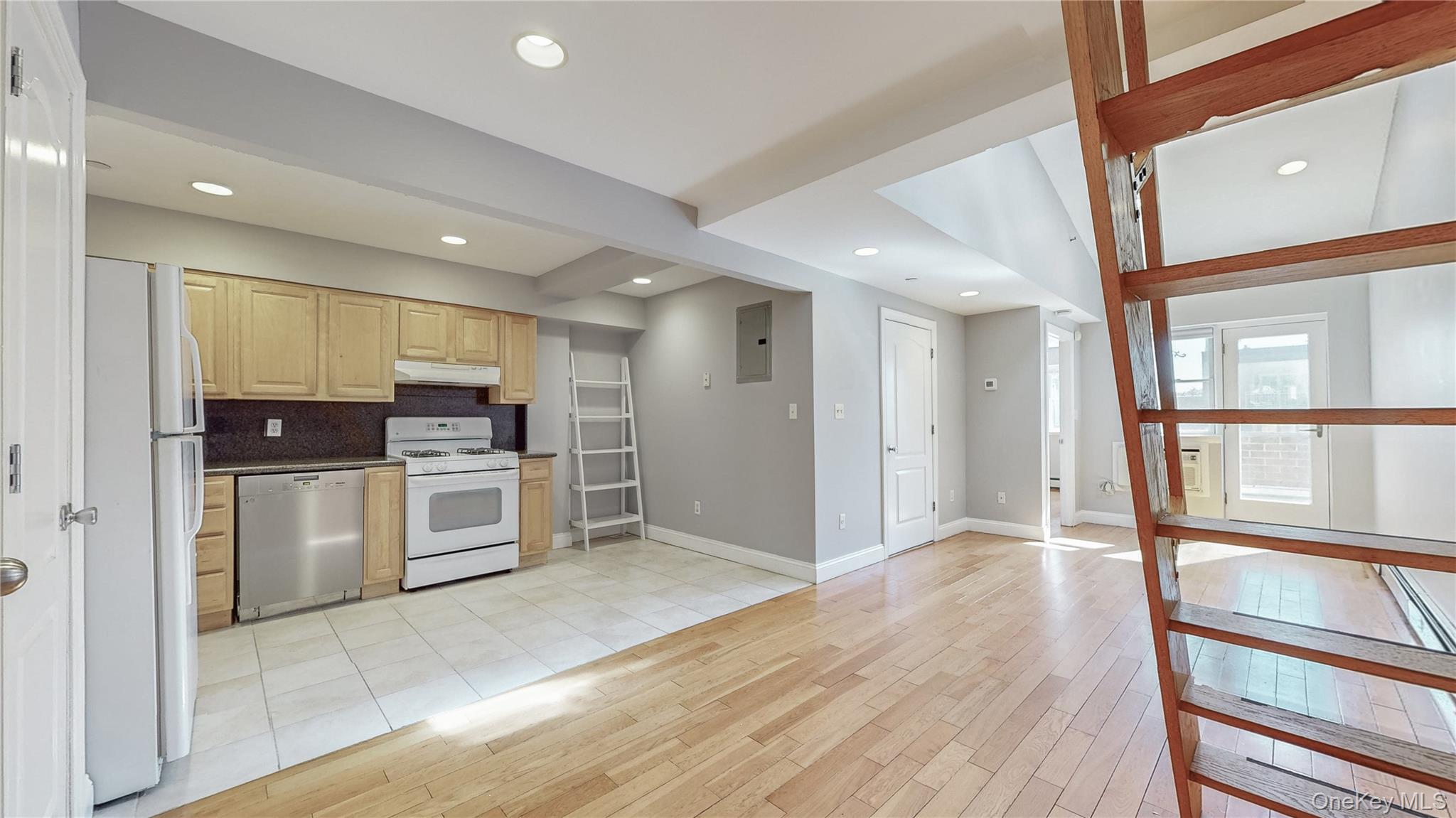 Residential Lease in New York 3