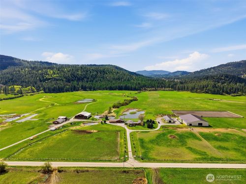 2536 2536 B & 25xx Heine Rd, Chewelah, WA, 99109 | Card Image