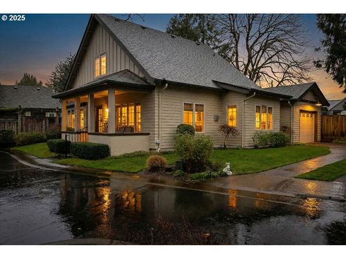 1846 Riverwood Aly, Eugene, OR, 97401-1602 | Card Image