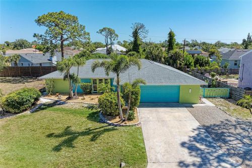 1184 Kenisco Rd, Venice, FL, 34293-6621 | Card Image