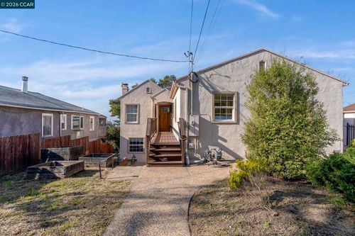 7333 7333 Sunkist Dr, Oakland, CA, 94605-2658 | Card Image