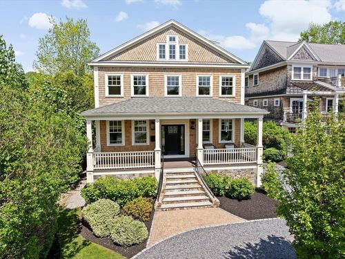 138 Downer Ave, Hingham, MA, 02043-1350 | Card Image