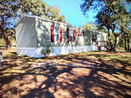 135 Carolina St, Carrabelle, FL, 32322-9040 | Card Image