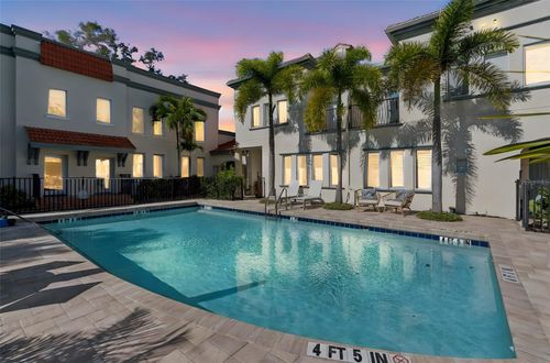 apt-3-1685 Laurel St, SARASOTA, FL, 34236-6807 | Card Image