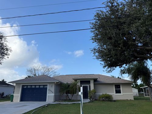 2226 Se Friendship St, Port St. Lucie, FL, 34952-7018 | Card Image