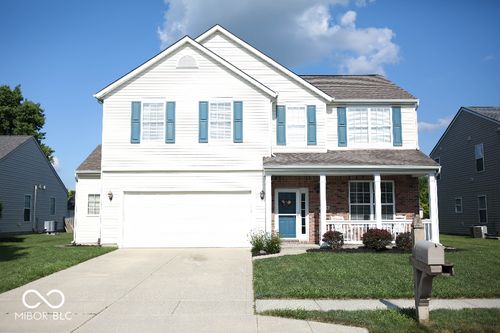 18864 Planer Dr, Noblesville, IN, 46062-8012 | Card Image