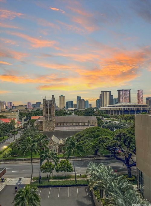 812-1200 Queen Emma St, Honolulu, HI, 96813-6303 | Card Image