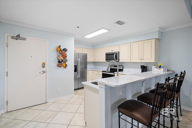 Kitchen | Image 10
