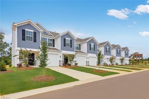 252 Plumtree Ct, King, NC, 27021-7874 | Card Image