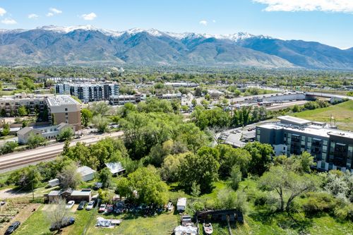 97 Dawson St, Layton, UT, 84041-3602 | Card Image