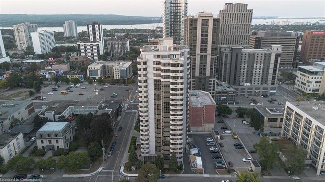 1703 - 67 Caroline St S, House attached with 2 bedrooms, 2 bathrooms and 1 parking in Hamilton ON | Image 43
