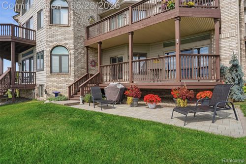 50717 Harbour View Dr N, New Baltimore, MI, 48047 | Card Image