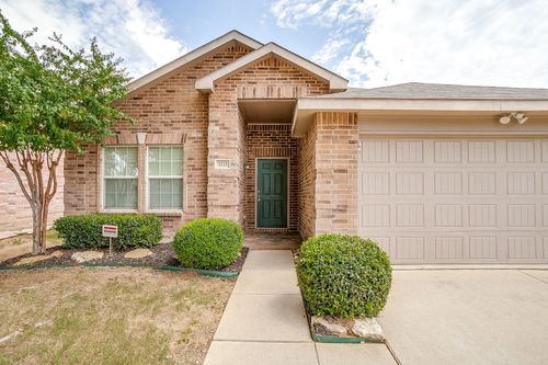 3221 Sadie Trl, Fort Worth, TX, 76137-6683 | Card Image