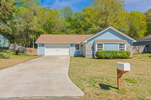 511 Oak Ave, Niceville, FL, 32578-3312 | Card Image