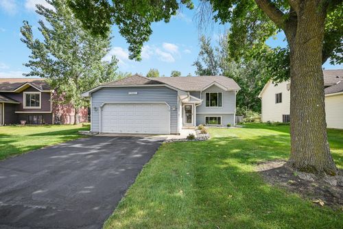 3664 Falcon Way, Eagan, MN, 55123-2228 | Card Image