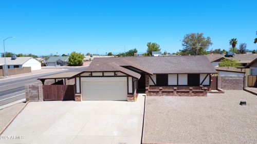 7044 W Cameron Dr, Peoria, AZ, 85345-8761 | Card Image