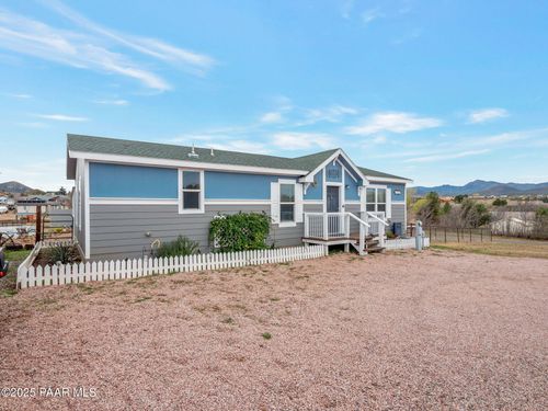 13625 E Lazy River Dr, Dewey-Humboldt, AZ, 86327 | Card Image