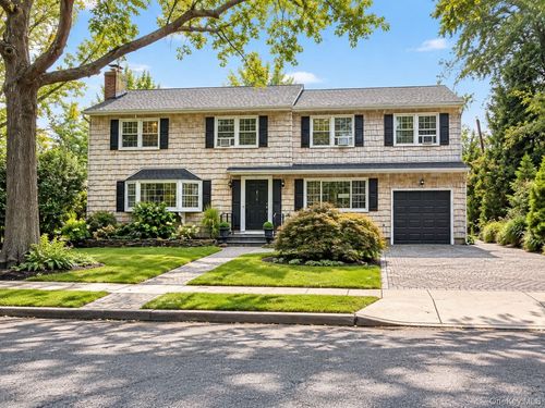 37 Bayberry Avenue, Hempstead, NY, 11530 | Card Image