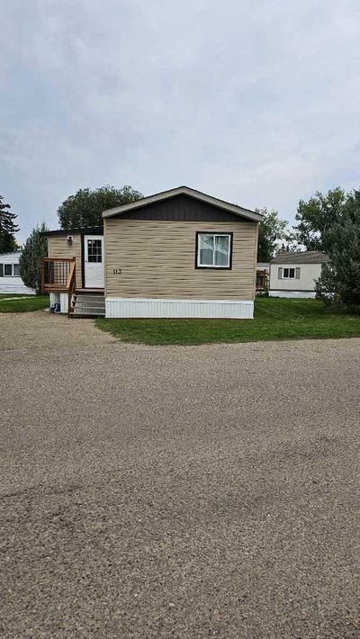 113 Parkland Acres, Home with 3 bedrooms, 2 bathrooms and 1 parking in Lacombe AB | Image 1