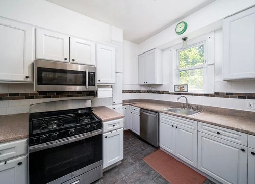 1-203 Bowers St, Jersey City, NJ, 07307-3673 | Card Image