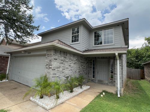 3509 Apple Valley Way, Dallas, TX, 75227-5233 | Card Image