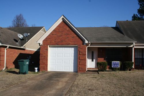 5812 Garden Walk Dr, Southaven, MS, 38671 | Card Image